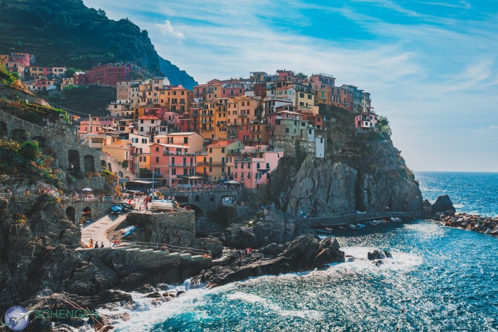 Cinque Terre - Top 10 tourist places Italy