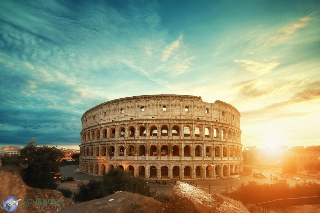 Colosseum - Top 10 tourist places Italy