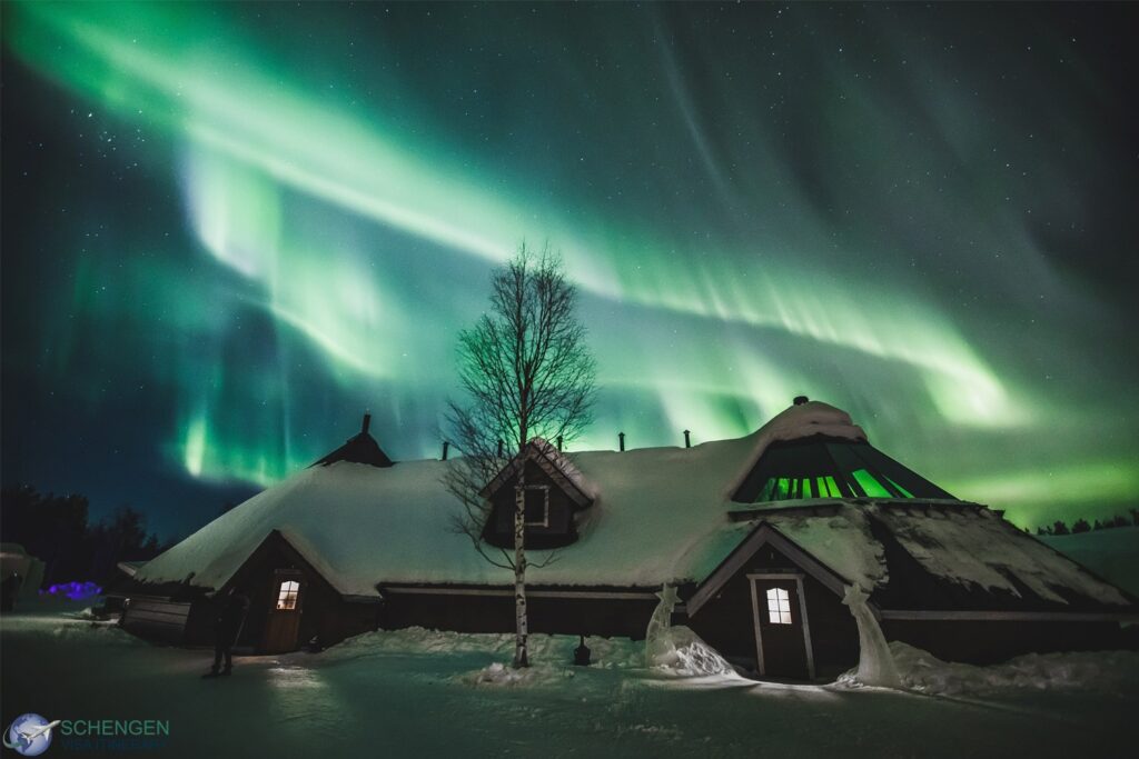 Northern Lights - Top 10 tourist places in Finland