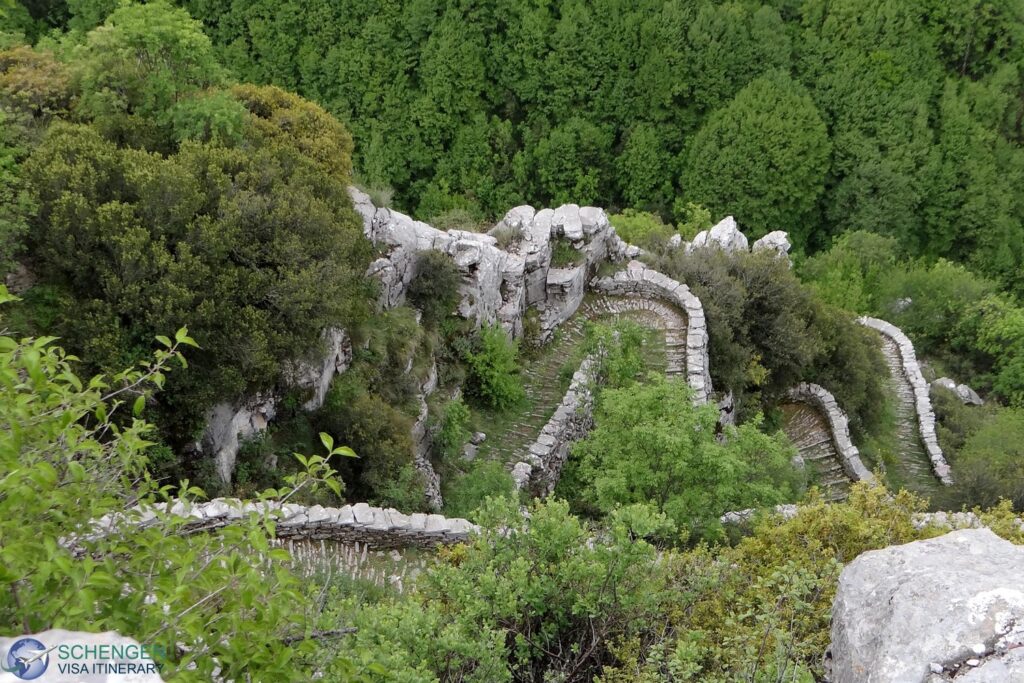 Gorge - Top 10 tourist attractions to visit in Greece - Schengen